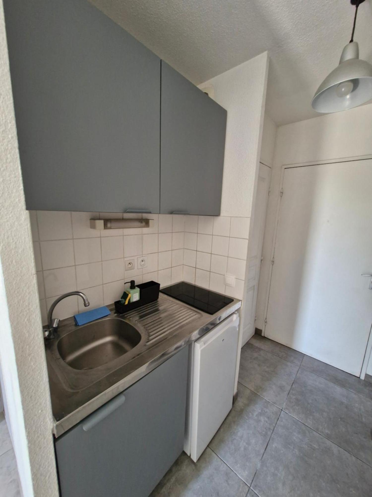 Entre & Anglet Avec Parking Appartement *